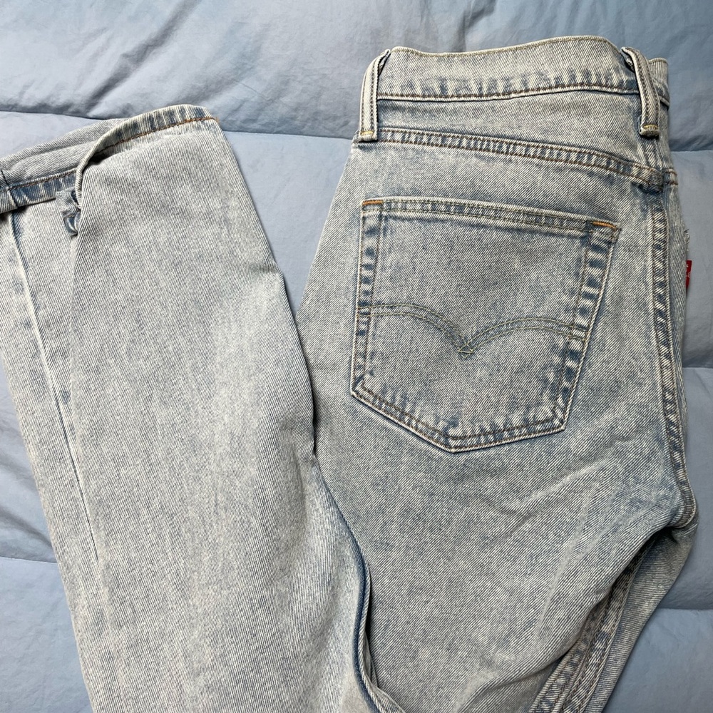 Levi’s acid wash jeans (30x32)